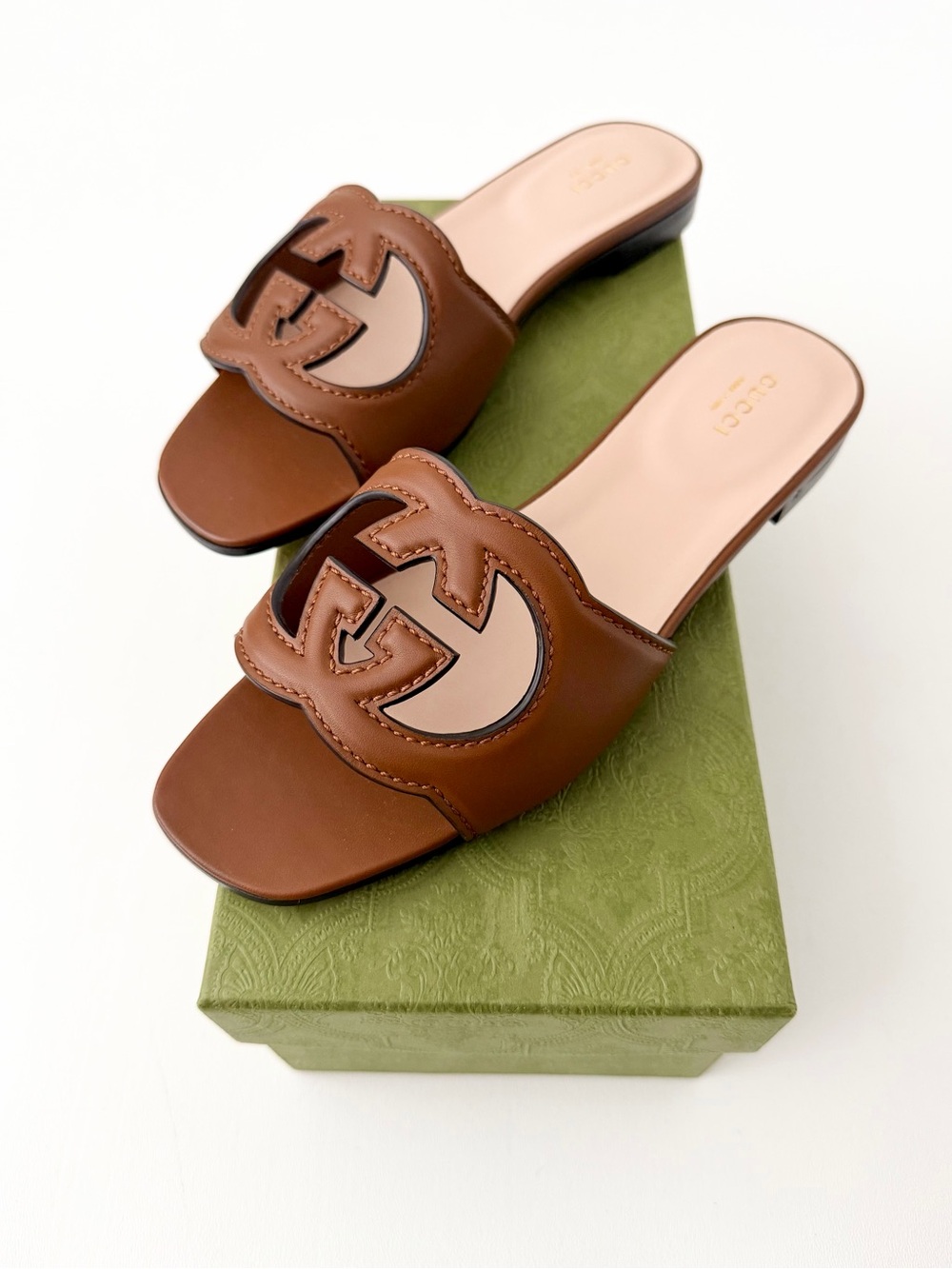 GUCCI | Interlocking G Cutout Leather Slide Sandals Brown EU 38.5